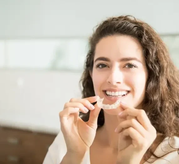 Aparat nakładkowy Invisalign