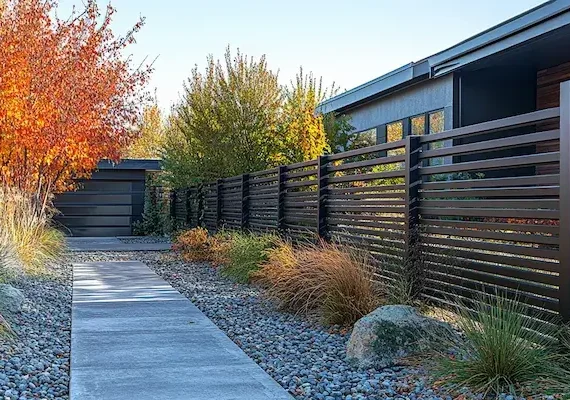 Wie viel kann man sparen, wenn man einen Zaun aus Polen bestellt?