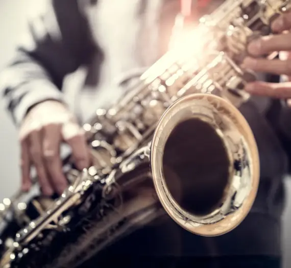 Jak wyciszyć saksofon?