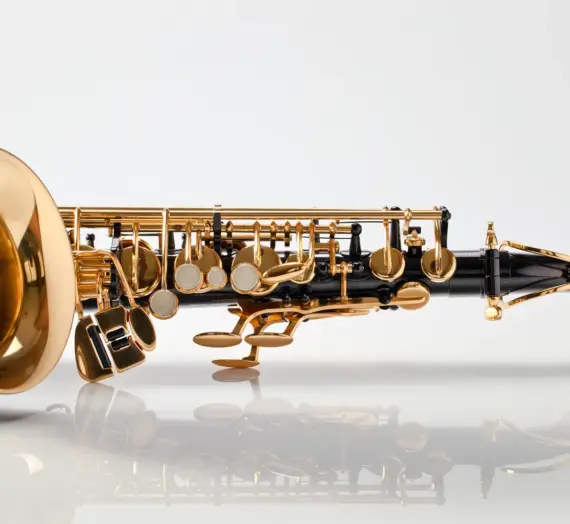 Jak się bawią ludzie saksofon?