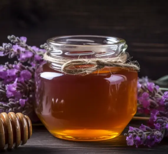 Na co pomaga miód spadziowy?
