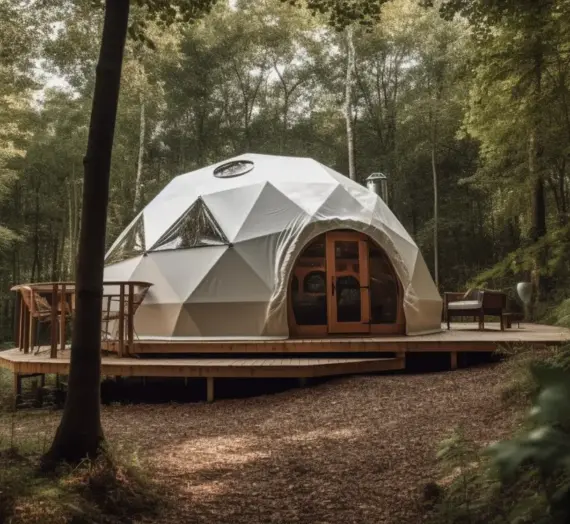 Namioty sferyczne a przepisy budowlane – co warto wiedzieć przed inwestycją